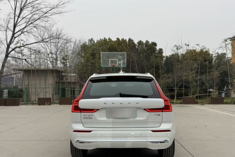 Used Volvo XC60 New Energy 2025 Plug-in Hybrid Long-Range All-Wheel Drive Smart Luxury Edition