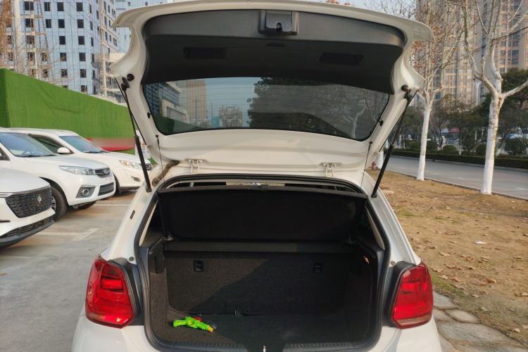 Used Volkswagen Polo 2018 1.5L Automatic Advanced Driving Model
