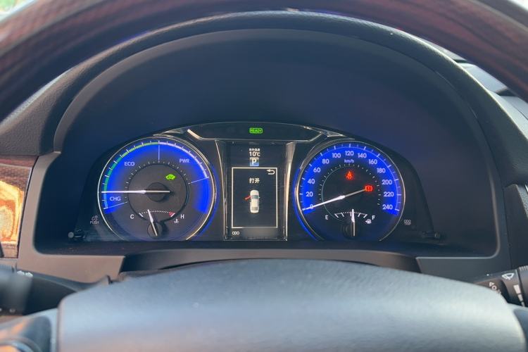 Used Toyota Camry 2015 Dual-Engine 2.5 HG Luxury Navigation Edition
