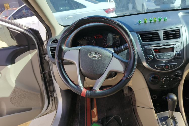 Used Hyundai Verna 2014 1.4L Automatic Smart GLS
