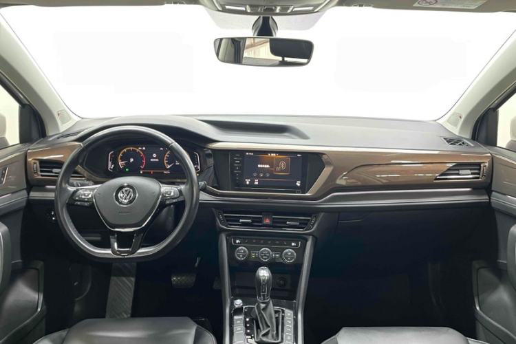 Used Volkswagen Tharu 2020 Revised Version 330TSI Four-Wheel Drive Flagship Edition China VI
