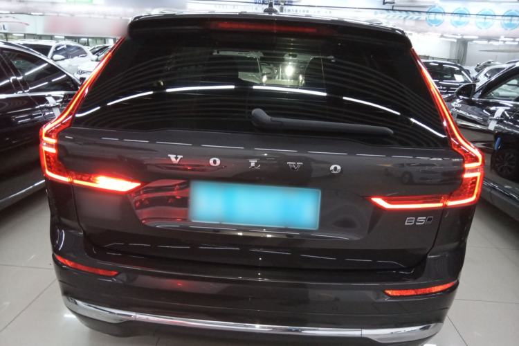 Used Volvo XC60 2022 B5 4x4 Smart Luxury Edition