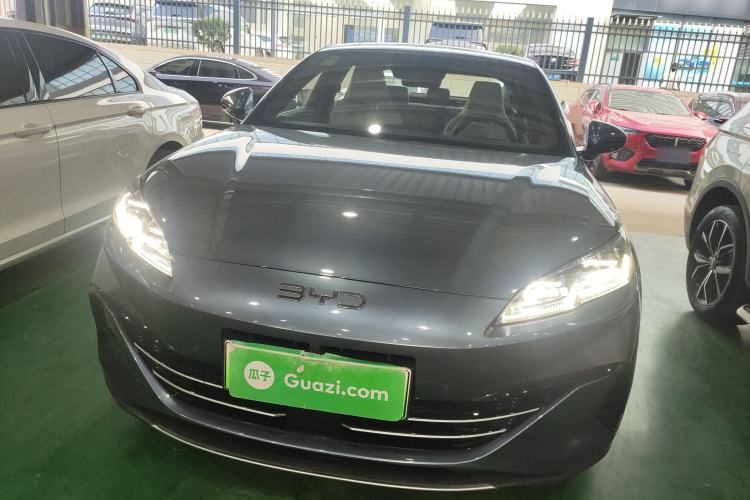 Used BYD Seal 06 New Energy 2024 DM-i 120KM Luxury Model
