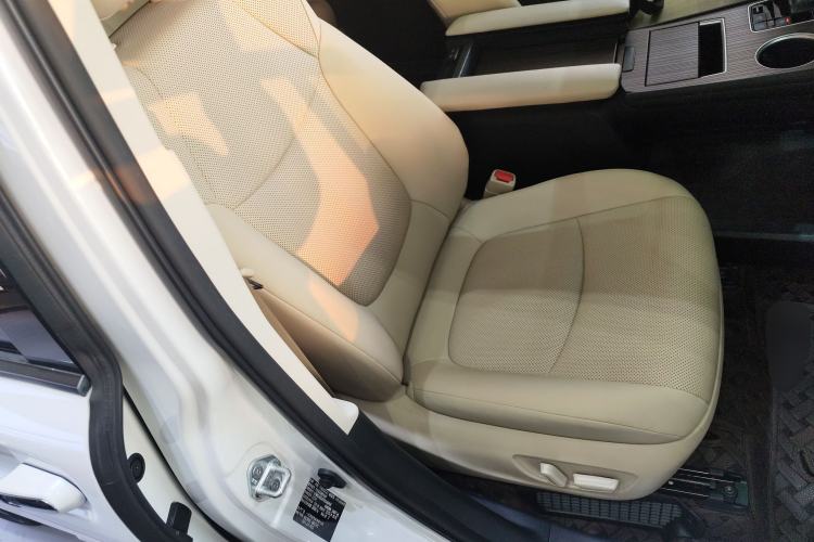 Used Toyota Granvia 2023 2.5L Hybrid Prestige PLUS Edition