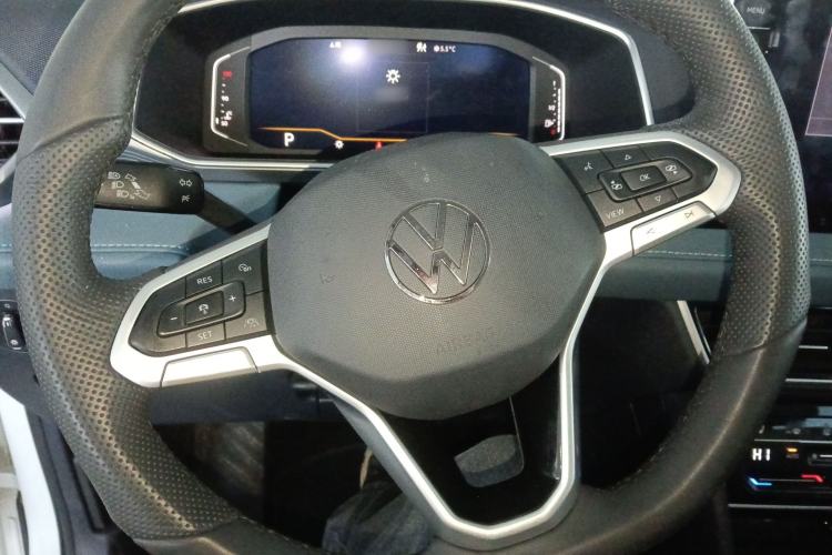 Used Volkswagen Tharu 2024 300TSI Two-Wheel-Drive Moon Luxury Edition