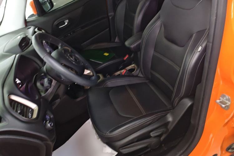 Used  Renegade 2017 180T Automatic High-Energy Version
