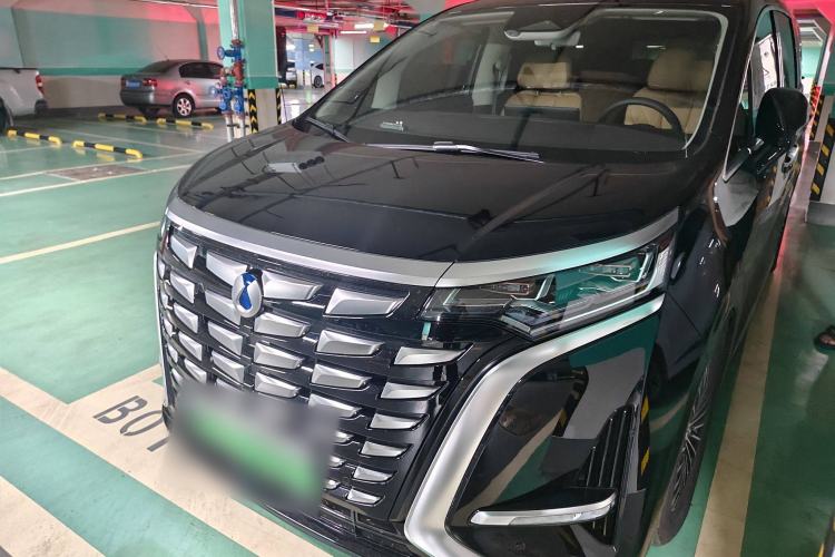 Used Denza D9 2024 DM-i 980 Four-Wheel Drive Prestige Model
