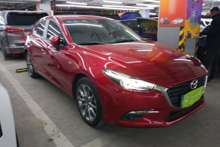 Used Mazda Mazda 3 Axela 2017 Hatchback 2.0L Automatic Sport Model China V Emission Standard
