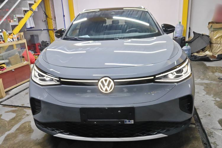 Used Volkswagen ID.4 CROZZ 2021 Long-Range PRO Two-Wheel Drive Version
