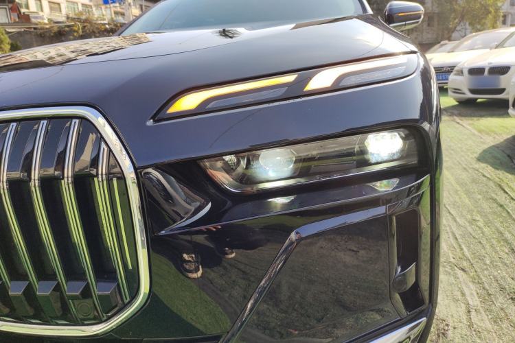 Used BMW 7 Series 2023 735Li M Sport Package