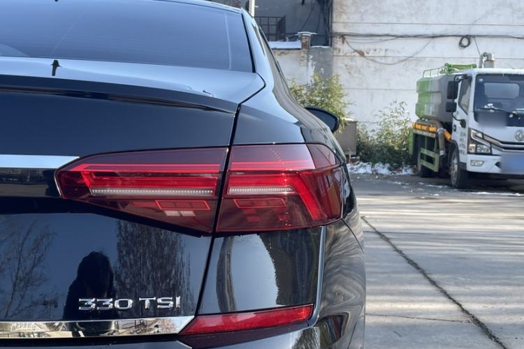 Used Volkswagen Passat 2020 330TSI Elite Edition China VI
