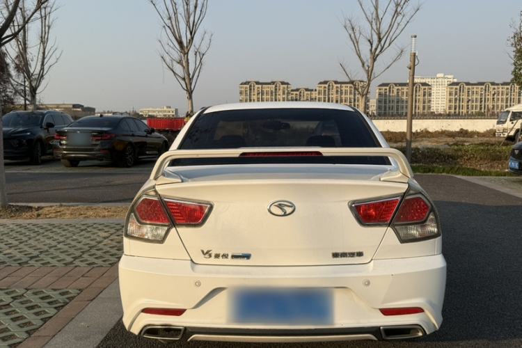 Used Soueast V3 Lingyue 2015 1.5L Manual Style Edition
