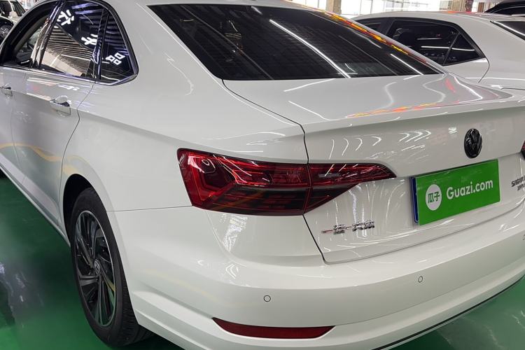 Used Volkswagen Sagitar 2022 200TSI DSG Flyover Edition
