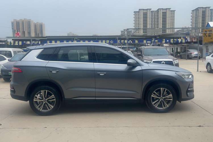 Used BYD Song Pro 2021 1.5T Automatic Elite Edition
