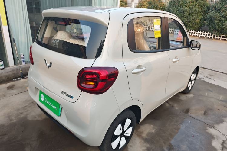 Used Wuling Hongguang MINIEV 2025 Four-Door Version Advanced Edition
