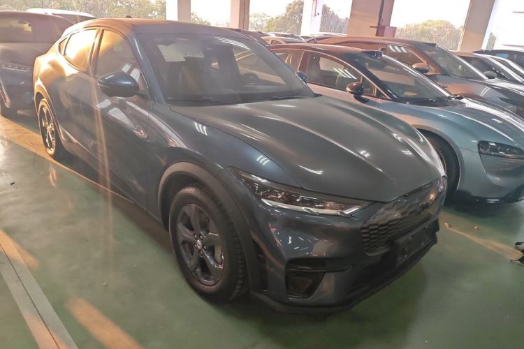 Used Ford Mustang Mach-E 2021 Leap Edition Rear-Drive Version (Standard Range)