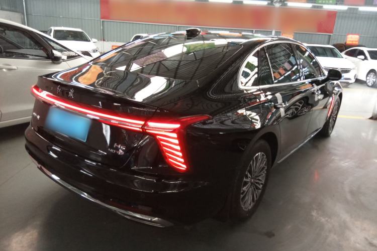 Used Hongqi H5 2025 2.0T Automatic Flagship 500 000th Unit Anniversary Edition
