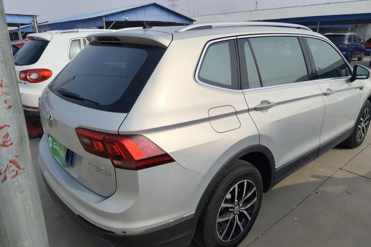 Used Volkswagen Tiguan L 2018 330TSI Automatic Two-Wheel Drive Luxury Edition