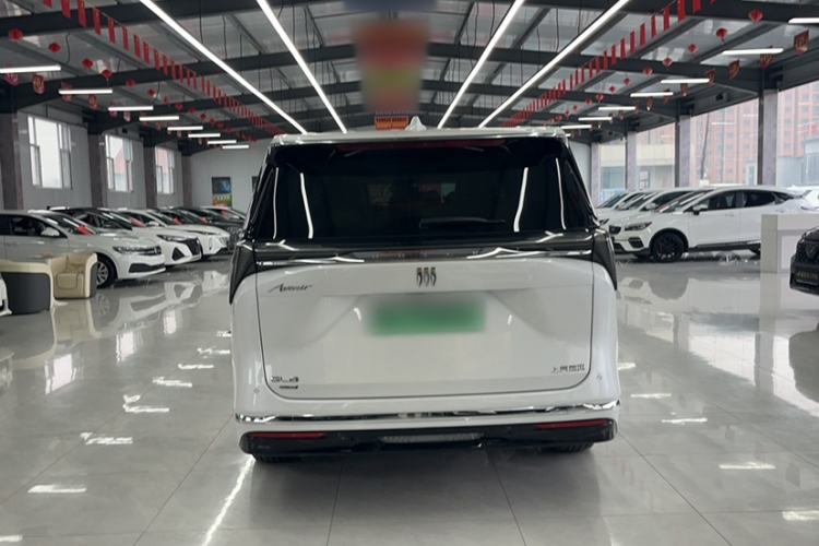 Used Buick GL8 New Energy 2024 Lu Zun Luxury Edition 7-Seater
