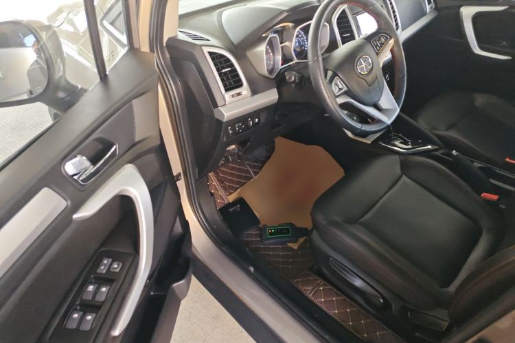 Used  Refine S3 2016 1.5L CVT Luxury Smart Version
