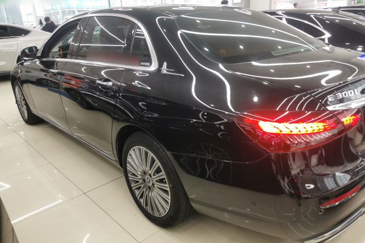 Used Mercedes-Benz E-Class 2022 Revised Version E 300 L Fashion Edition
