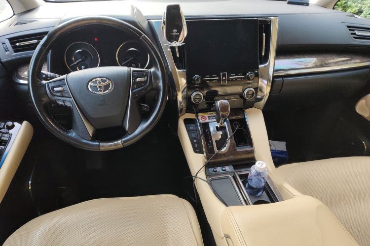 Used Toyota Vellfire 2020 Dual-Engine 2.5L HV Prestige Edition
