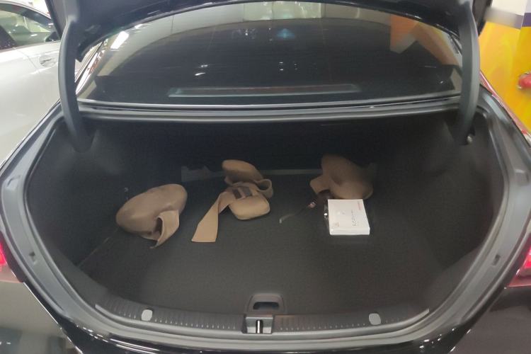 Used Mercedes-Benz E-Class 2023 Restyled E 300 L Sport Luxury Edition
