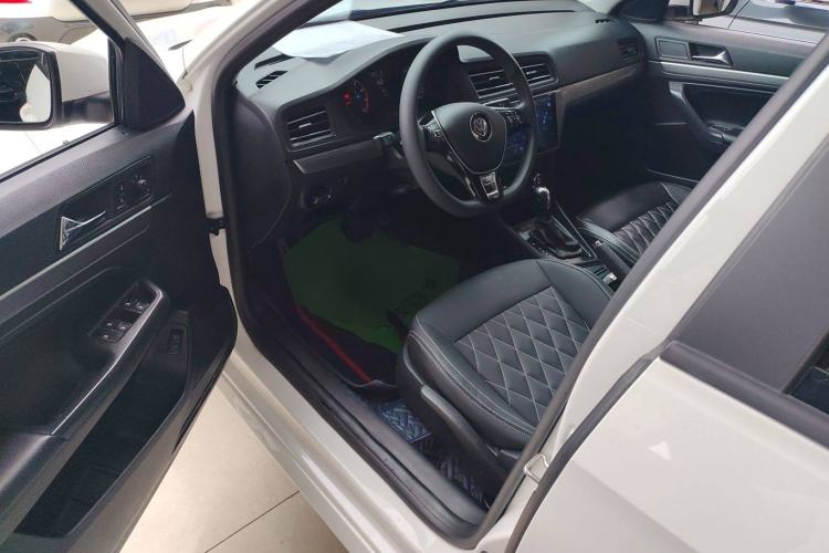 Used Volkswagen Lavida 2019 Lavida Start 1.5L Automatic Trendy Version China VI Standard
