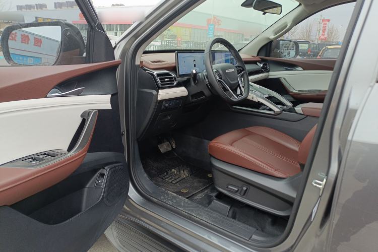 Used SAIC MAXUS Xingji 2023 Starry H 2.0T Automatic 4x4 Gasoline Luxury Edition Standard Wheelbase