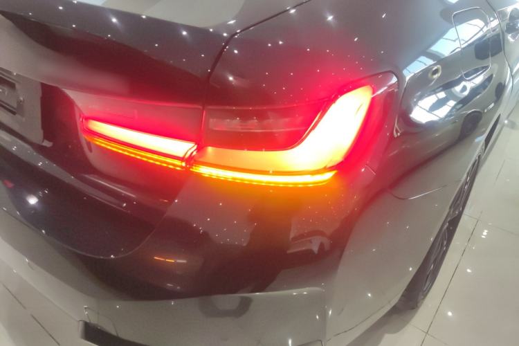 Used BMW i3 2025 eDrive 40 L Midnight Edition
