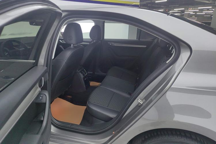 Used Skoda Octavia 2019 TSI280 DSG SmartDrive Luxury Edition China VI
