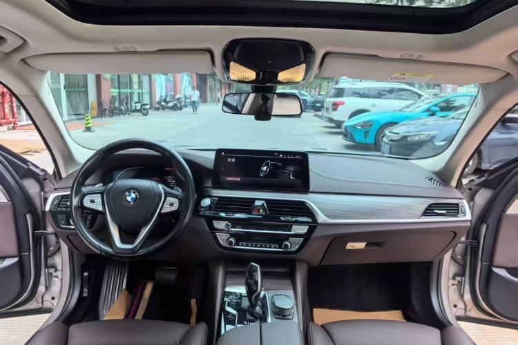 Used BMW 5 Series 2021 530Li Luxury Edition Premium Package
