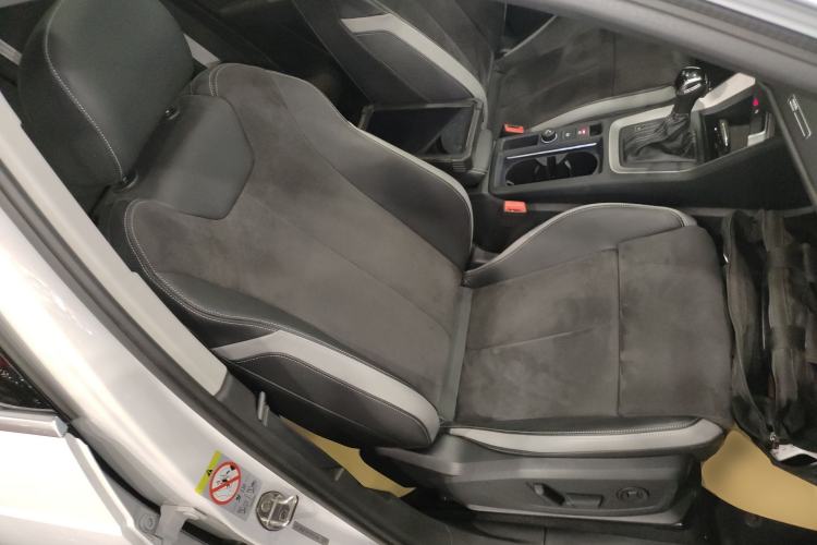 Used Audi Q3 2019 35 TFSI Fashion Dynamic Model