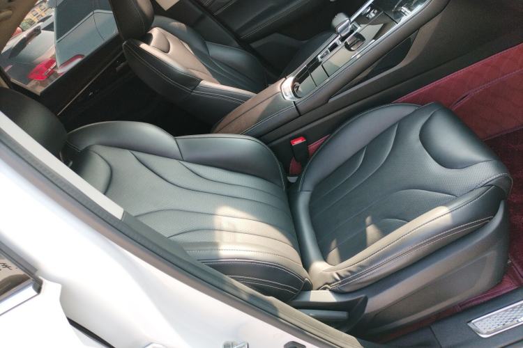 Used Changan CS85 COUPE 2019 1.5T DCT Luxury Version China VI Standard