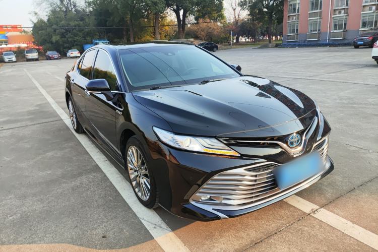 Used Toyota Camry 2019 Dual-Engine 2.5 HG Luxury Edition China VI Standard
