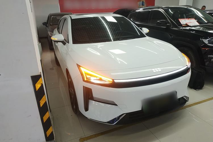 Used  L6 2025 EM-i 140km Explorer+ Edition