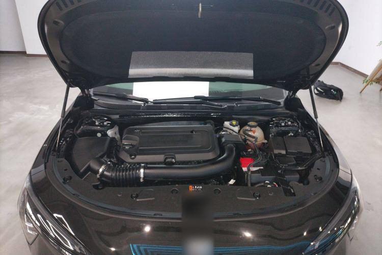 Used Buick LaCrosse 2025 28T Platinum Edition
