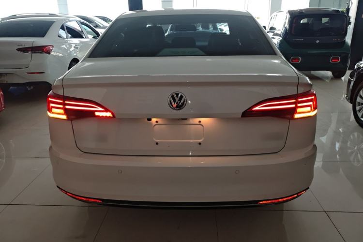 Used Volkswagen Bora 2020 1.5L Automatic Comfort Model
