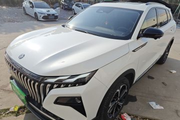 Used Dongfeng Aeolus Huge 2022 Mach Dual-Motor 1.5T MHD Dare-to-Dream Edition