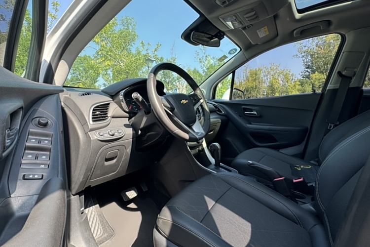 Used Chevrolet Trax 2017 1.4T Automatic Two-Wheel Drive Luxury Version
