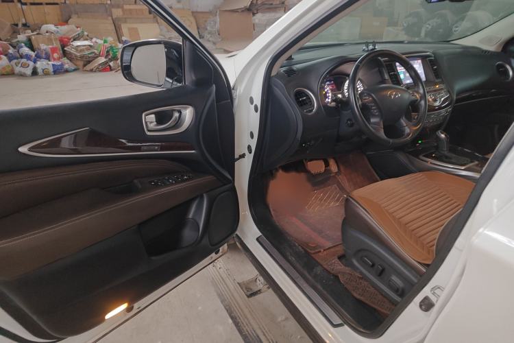 Used Infiniti QX60 2018 2.5 S/C Hybrid Two-Wheel-Drive Champion Family Edition
