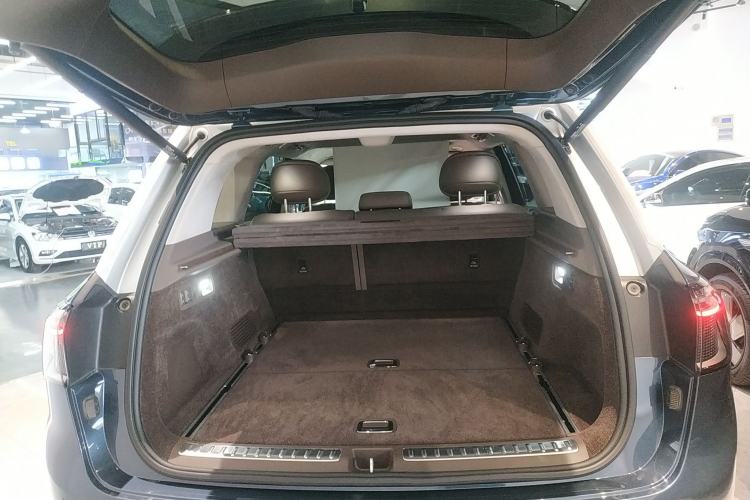 Used Hima AITO M9 2024 Range-Extended Ultra Version 52 kWh 5-Seater Model
