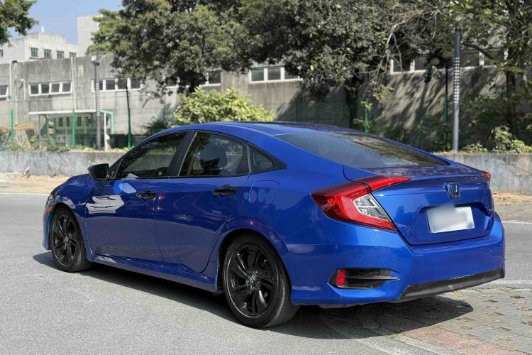 Used Honda Civic 2016 220TURBO CVT Prestige Edition
