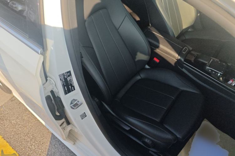 Used Mercedes-Benz A-Class 2022 Restyled A 200 L Sport Sedan Fashion Version
