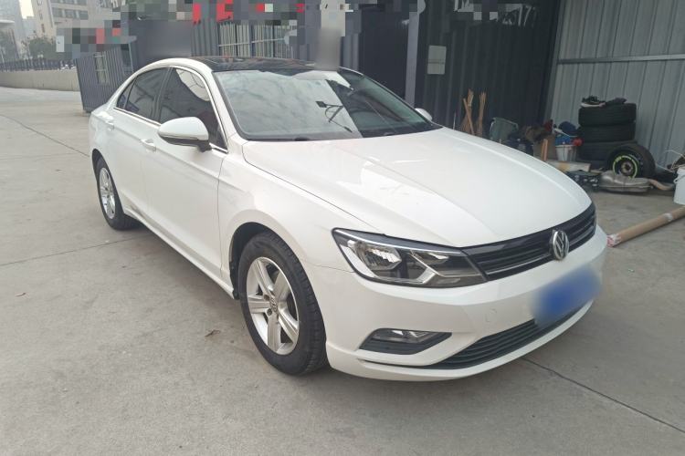 Used Volkswagen Lamando 2017 230TSI DSG Fashion Edition
