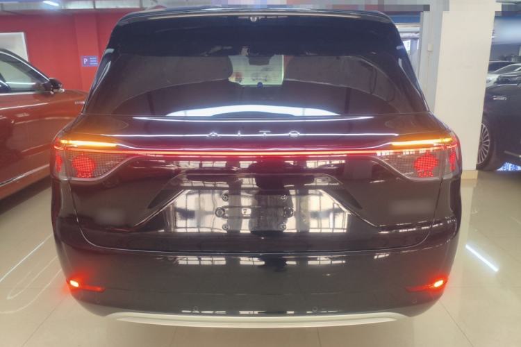 Used Hima AITO M9 2024 All-Electric Max Version 100 kWh 6-Seater
