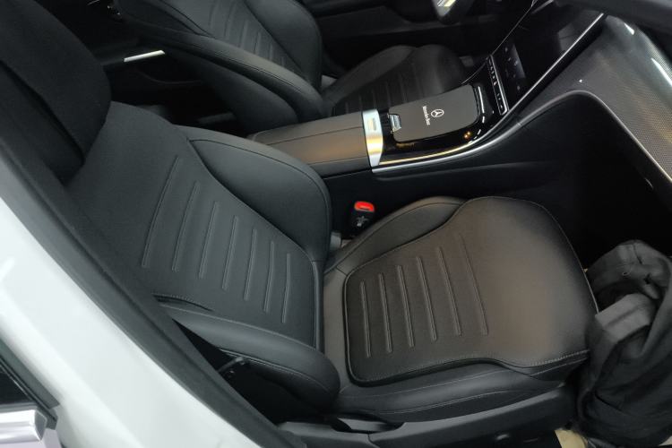 Used Mercedes-Benz C-Class New Energy 2024 Revised Version C 350 eL
