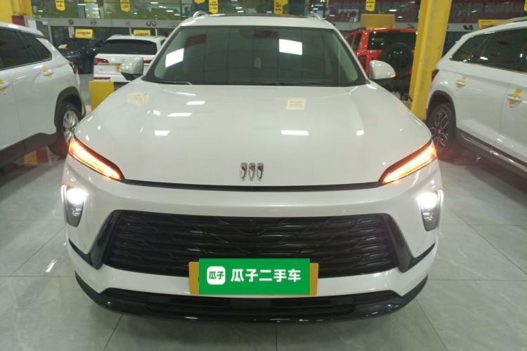 Used Buick Envision 2025 Encore Plus 28T Two-Wheel-Drive Platinum Edition