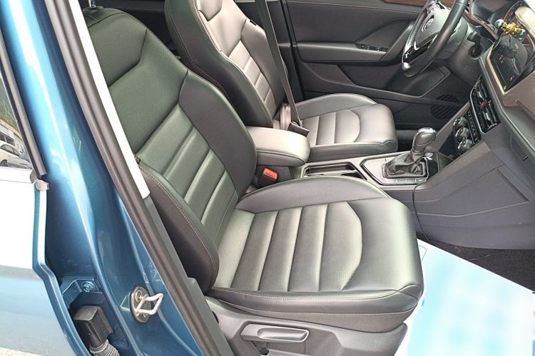 Used Volkswagen Tharu 2020 280TSI Two-Wheel Drive Luxury Plus Version China VI Standard
