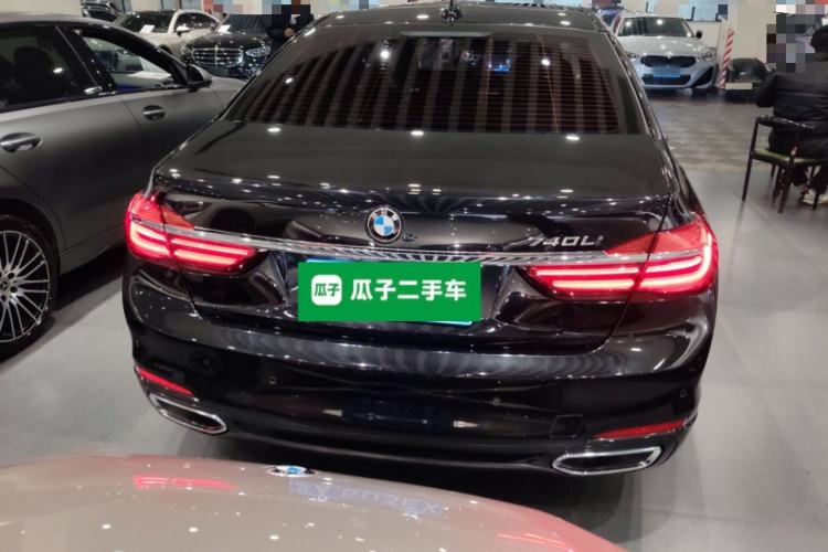 Used BMW 7 Series 2017 730Li Leading Model
